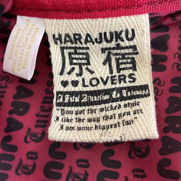 NWT Harajuko Lovers Eskimo Kisses Cross Body Nylon Printed Satchel Travel Bag - Picture 15 of 16